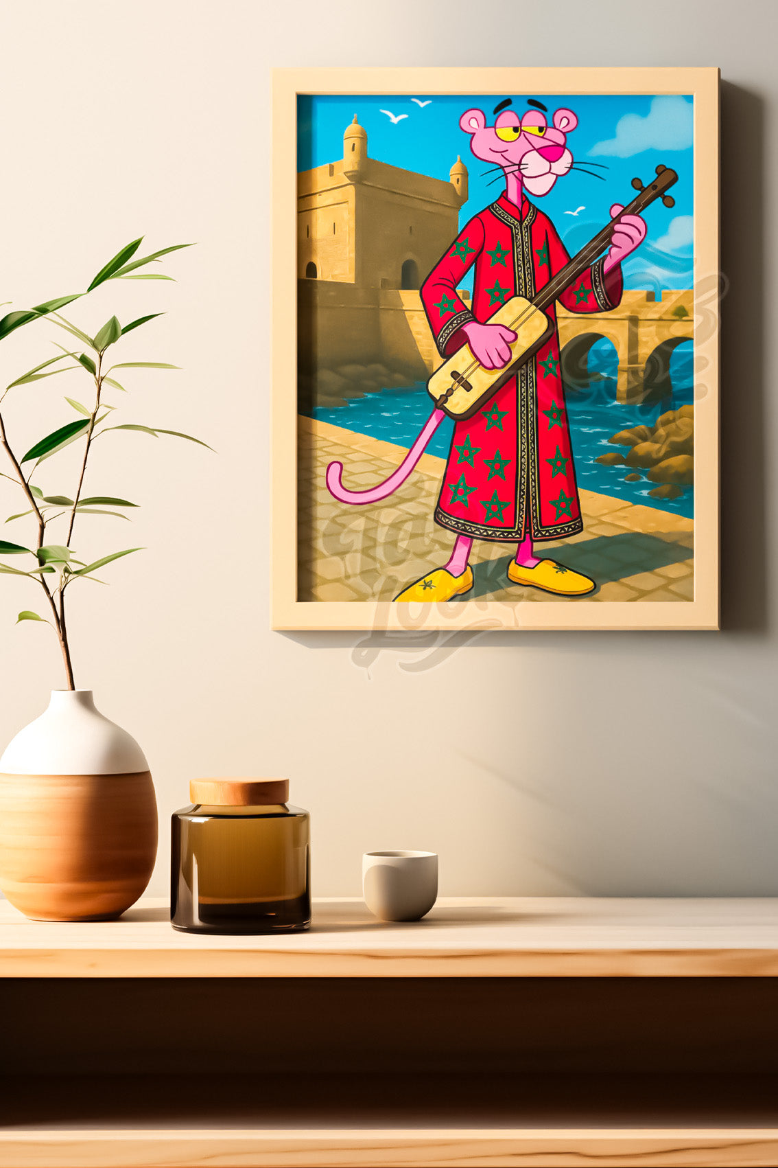 Panthère Rose en Jellaba Marocaine